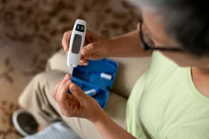Có Nên Theo Dõi Lượng Đường Trong Máu Khi Không Bị Tiểu Đường?